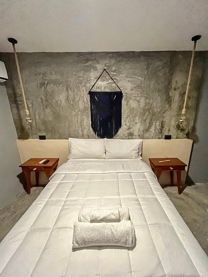 Ariche Valladolid Hotel & Hostal エクステリア 写真