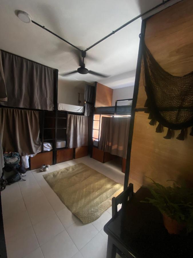 Ariche Valladolid Hotel & Hostal エクステリア 写真